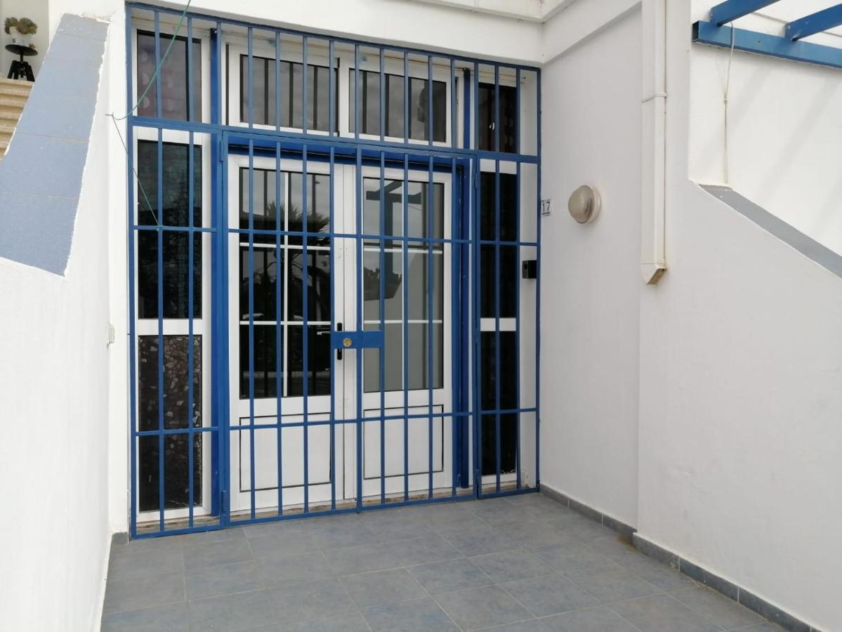 Relax Playa Blanca Apartment Exterior photo